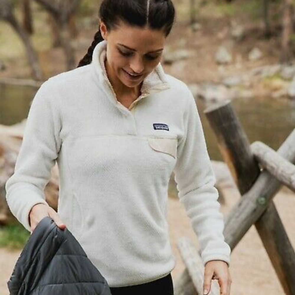 Patagonia Cream Quarter-Zip Fleece Pullover